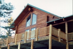 exterior_front_deck
