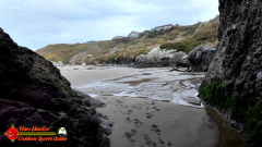 Bandon-OR-Beaches-Sea-Stacks-Caves-Wizards-Hat-Pocket3-01-20-2024_000740_18