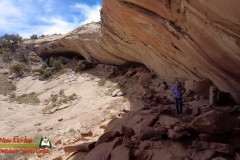 Bears-Ears-Comb-Ridge-Cold-Spring-Cave-Anasazi-Ruins-Pocket2-06-07-2021-mpv-shot0004