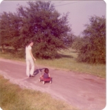 shannon_in_wagon