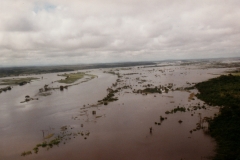 Lake_Guri_Headwaters_Rio_Paragua