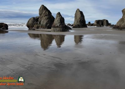 Bandon Sea Stacks and Beach Caves Pocket 3
