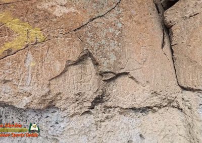 Tsankawi Pueblo Hiking Insta360 Ace Pro Petroglyphs