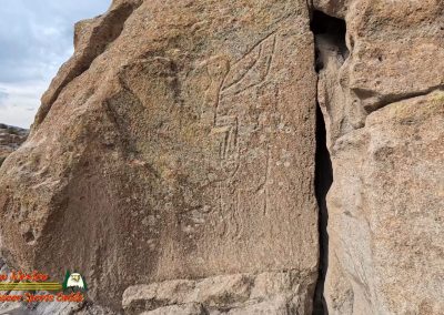 Tsankawi Pueblo Hiking Insta360 Ace Pro Petroglyphs